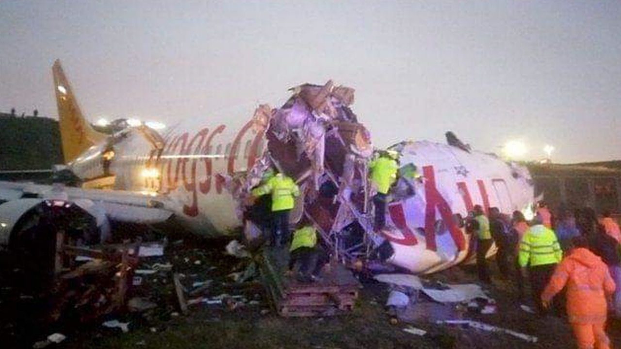Uçak kazasında ölü sayısı artıyor